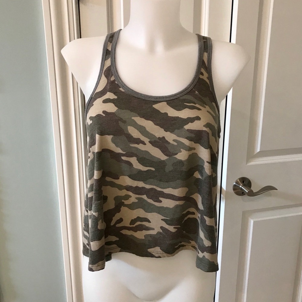 Racer back flowy camo tank